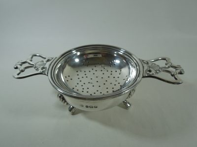 Silver Tea Strainer Birmingham 1921 - Image 3