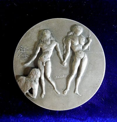 Salvador Dali Pure Silver Adam and Eve Coin - Image 2