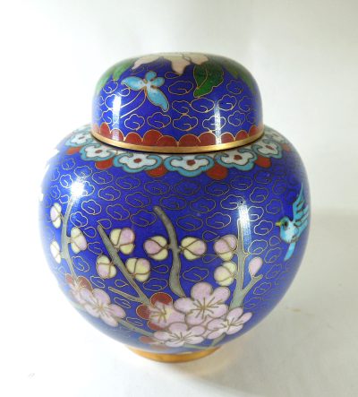 Chinese Cloisonne Ginger Jar - Image 4