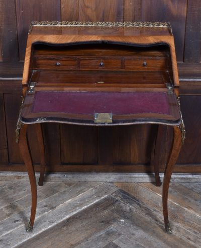 19th Century Rosewood Bureau De Dame / Writing Bureau – SAI4010 walnut Antique Bureau 11 19th Century Rosewood Bureau De Dame / Writing Bureau - SAI4010 - Image 11