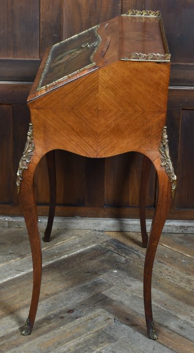 19th Century Rosewood Bureau De Dame / Writing Bureau – SAI4010 walnut Antique Bureau 18 19th Century Rosewood Bureau De Dame / Writing Bureau - SAI4010 - Image 18
