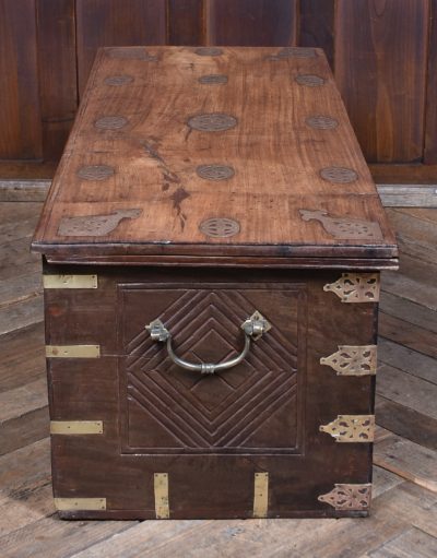 Anglo - Indian Blanket / Storage Box SAI3950 - Image 13