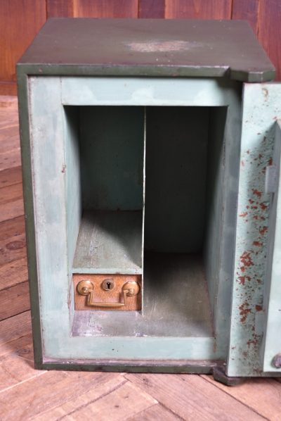 Edwardian Price & Co Fireproof Safe SAI3795 - Image 8