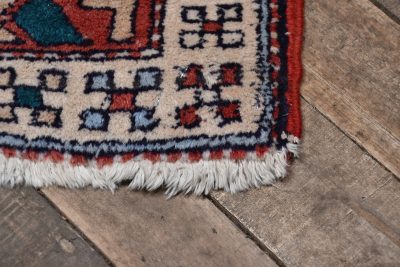 Vintage Hand Knotted Wool Rug SAI3807 - Image 8