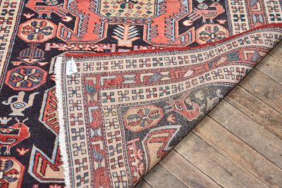 Vintage Hand Knotted Wool Rug SAI3807 - Image 9