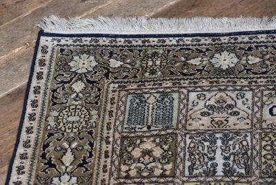 Vintage Hand-knotted Silk Rug SAI3808 - Image 9