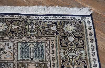 Vintage Hand-knotted Silk Rug SAI3808 - Image 10