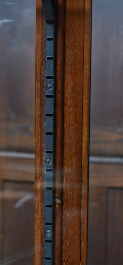 F. Sage & Co. Ltd Display Cabinet SAI3810 - Image 3