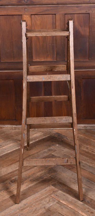 Japanese Folding Step Ladder SAI3903 - Image 2