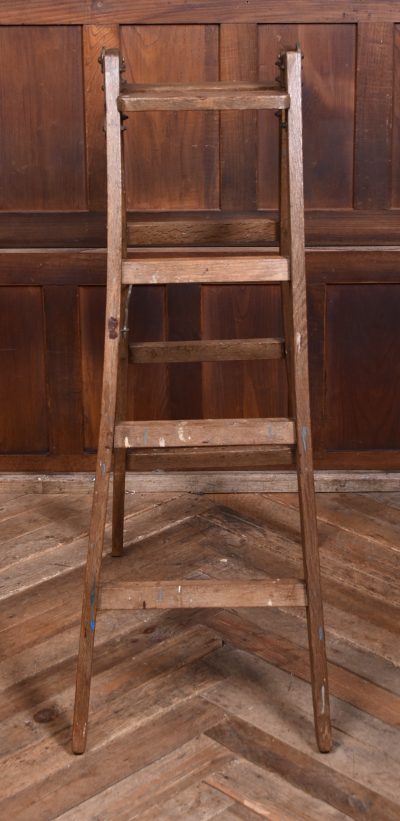 Japanese Folding Step Ladder SAI3903 - Image 4