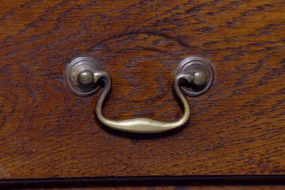 Early George III Oak Bureau - Image 7