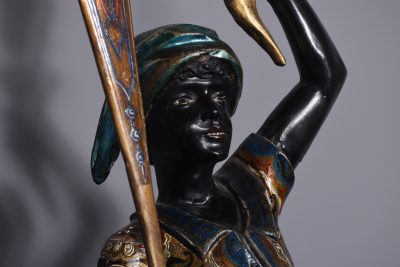 Pair of Venetian Polychrome Figures of Gondoliers - Image 5