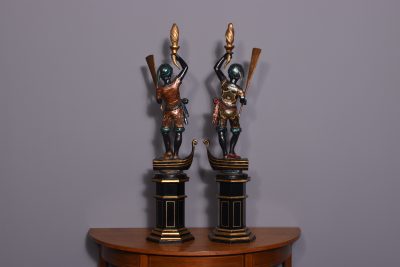 Pair of Venetian Polychrome Figures of Gondoliers - Image 13