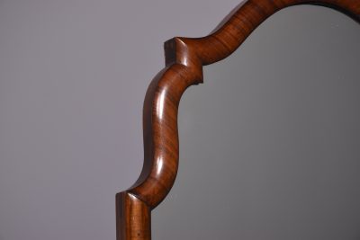 Neat- sized Queen Anne-style mahogany cheval mirror. - Image 5