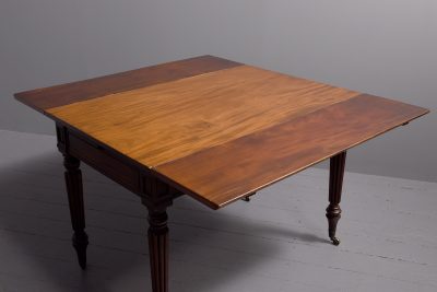 A Gillows of Lancaster Pull-Out Library Table - Image 6