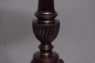 19th-century Chippendale-style circular mahogany occasional or wine table - Image 3