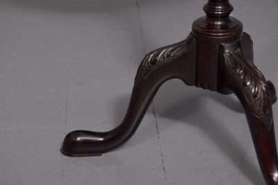 19th-century Chippendale-style circular mahogany occasional or wine table - Image 4