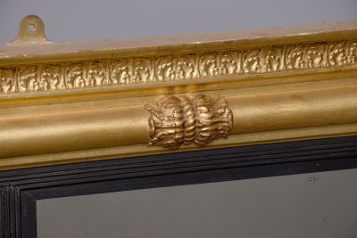 Neat-sized, Regency period gilded triptych overmantel mirror with acanthus decorated columns. - Image 5