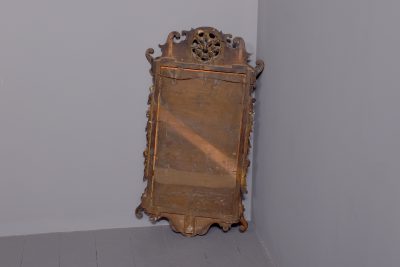 George 3rd gilt and mahogany Chippendale style fretted wall mirror - Image 6