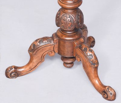 Victorian Walnut Adjustable Duet Stand - Image 3