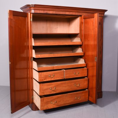 Victorian 3 Door Mahogany Wardrobe - Image 6