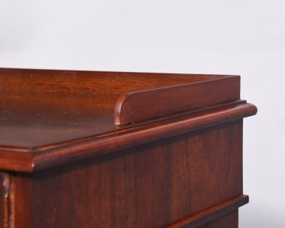 Pair of Neat Size Mahogany Chest of Drawers with Three-Quarter Galleries - Image 8