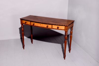 Stylish Scottish Bow-Fronted Side Table - Image 3
