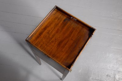 George III Mahogany Bedside Cabinet - Image 2