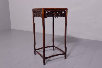 Neat-sized Qing period Chinese Hongmu occasional table - Image 5