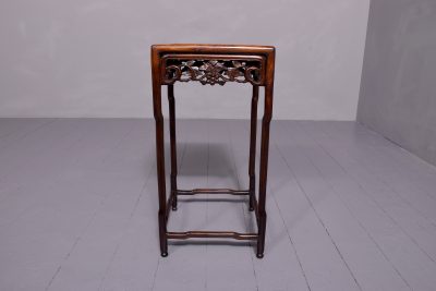 Neat-sized Qing period Chinese Hongmu occasional table - Image 6