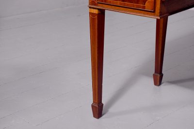 Sheraton Style Ladies desk - Image 4