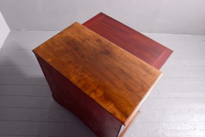 George III Mahogany Chest with Brushing Slide - Image 5
