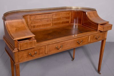 Gillows of Lancaster Carlton House Desk - Image 7