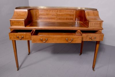 Gillows of Lancaster Carlton House Desk - Image 8