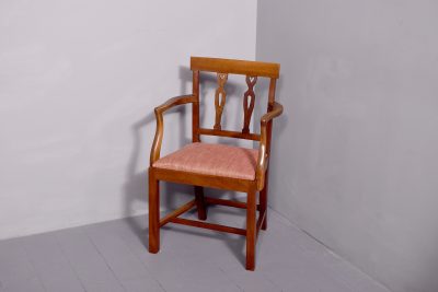 Pair of Late George III Provincial Mahogany Arm Chairs - Image 2