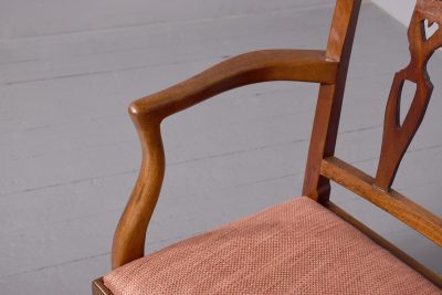Pair of Late George III Provincial Mahogany Arm Chairs - Image 5