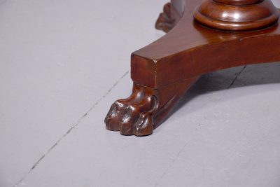 Neat-sized William IV mahogany wine/occasional table. - Image 3
