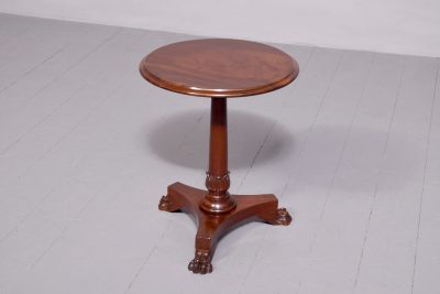 Neat-sized William IV mahogany wine/occasional table. - Image 7
