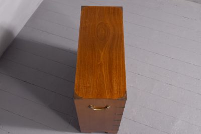Vintage, neat-sized brass-bound military-style chest of drawers - Image 7