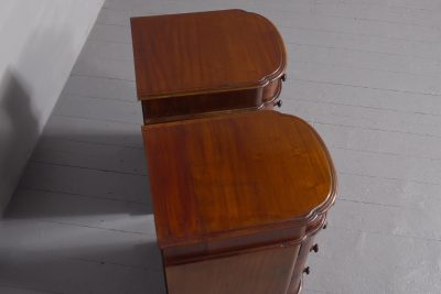 Pair of Victorian Small Mahogany Chest of Drawers/Bedside Lockers - Image 9