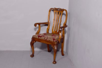 Quality Set Of 8 George II Style Walnut Dining Chairs - Image 8