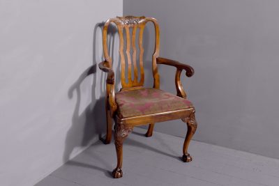 Quality Set Of 8 George II Style Walnut Dining Chairs - Image 9