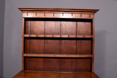 George III Two Part Oak Dresser - Image 7