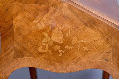 Neat Sized French Bureau De Dame - Image 4