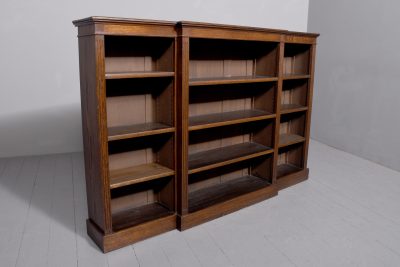 Oak Break Fronted Open Bookcase - Image 3