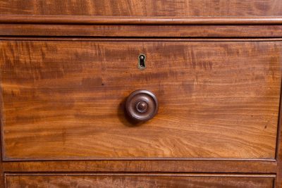 Gillows of Lancaster Low Linen Press - Image 2