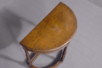 Tudor Style Oak Demi-Lune Table in Oak - Image 5
