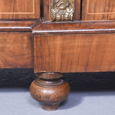 Quality Mid-Victorian marquetry inlaid walnut credenza with lovely colour and patina - Image 4