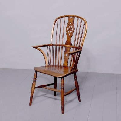 Yew & Elm Windsor Chair - Image 6