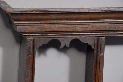 George 3rd Wall-Mounted Oak Plate Rack/Dresser With Wonderful Colour and Patina - Image 4